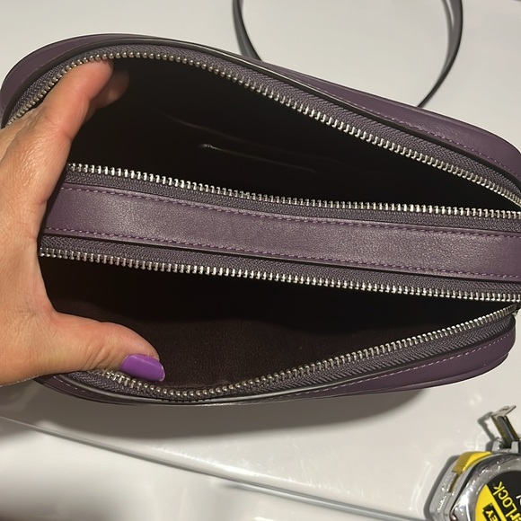 COACH Crossbody - Picture 3 of 8